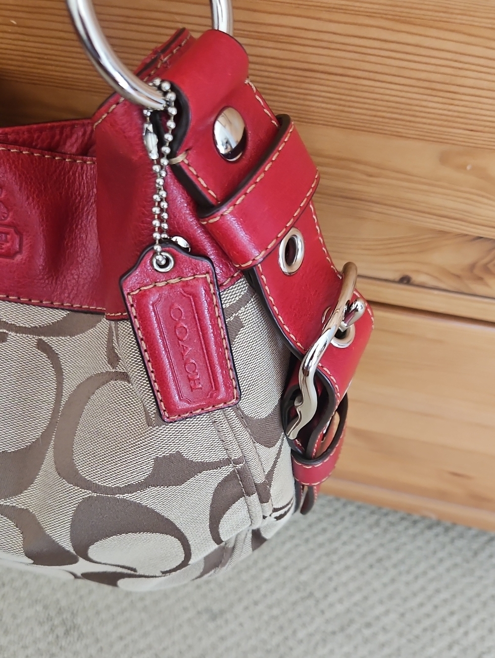 Vintage Coach Zoe Bag 2009 - Picture 4 of 6